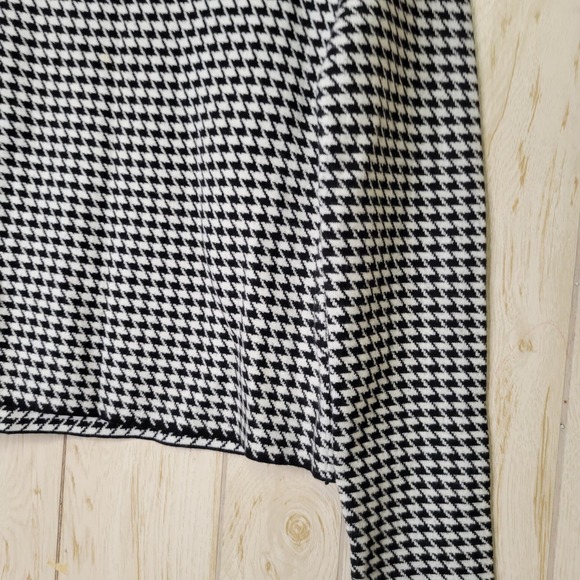 Fashion Nova Let It Go Houndstooth Sweater 2X - Picture 3 of 5